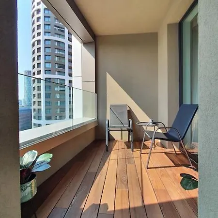 Апартаменти Modern With Garage Parking *